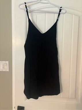 Topshop/ Nordstrom Rack  Black V-Neck Romper with Thin Straps, back tie S